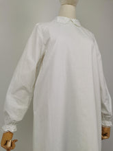 Load image into Gallery viewer, Vintage 80s cotton nightdress
