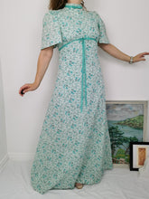Load image into Gallery viewer, Vintage 70s empire line prairie dress
