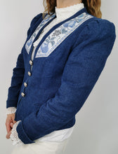 Load image into Gallery viewer, Vintage navy Tyrolean blazer
