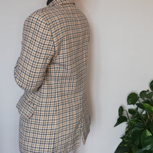 Load image into Gallery viewer, Vintage checked wool blazer

