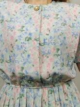 Load image into Gallery viewer, Vintage 80s pastel floral dress
