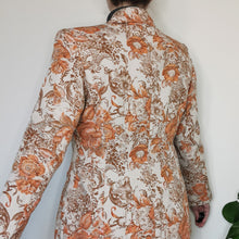 Load image into Gallery viewer, Vintage Italian floral blazer
