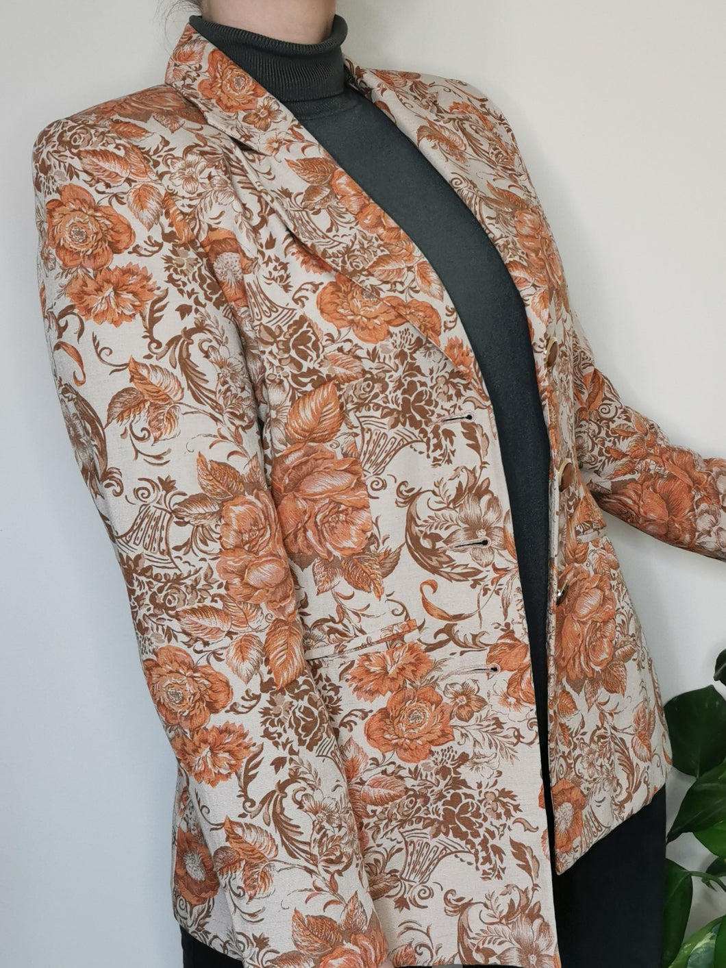 Vintage Italian floral blazer
