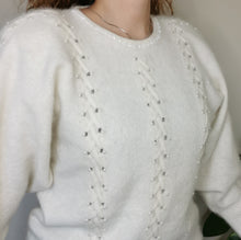 Load image into Gallery viewer, Vintage white angora jumper
