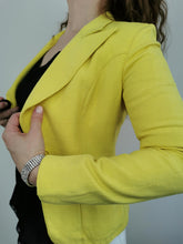 Load image into Gallery viewer, Vintage 70s yellow blazer
