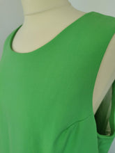Load image into Gallery viewer, Vintage 60s shift dress
