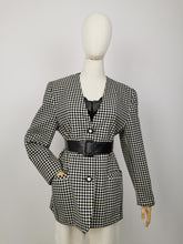Load image into Gallery viewer, Vintage houndstooth wool blazer
