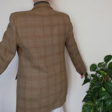 Load image into Gallery viewer, Vintage tan checked wool blazer
